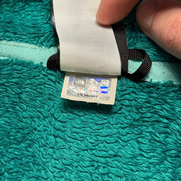 The North Face Women's Osito Full Zip Fleece Jacket - Green - Picture 5 of 7